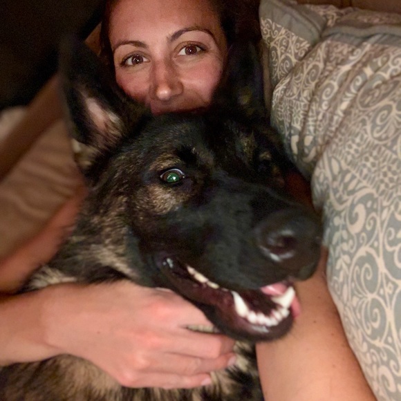 Meet your Posher, Kristen - Picture 1 of 1